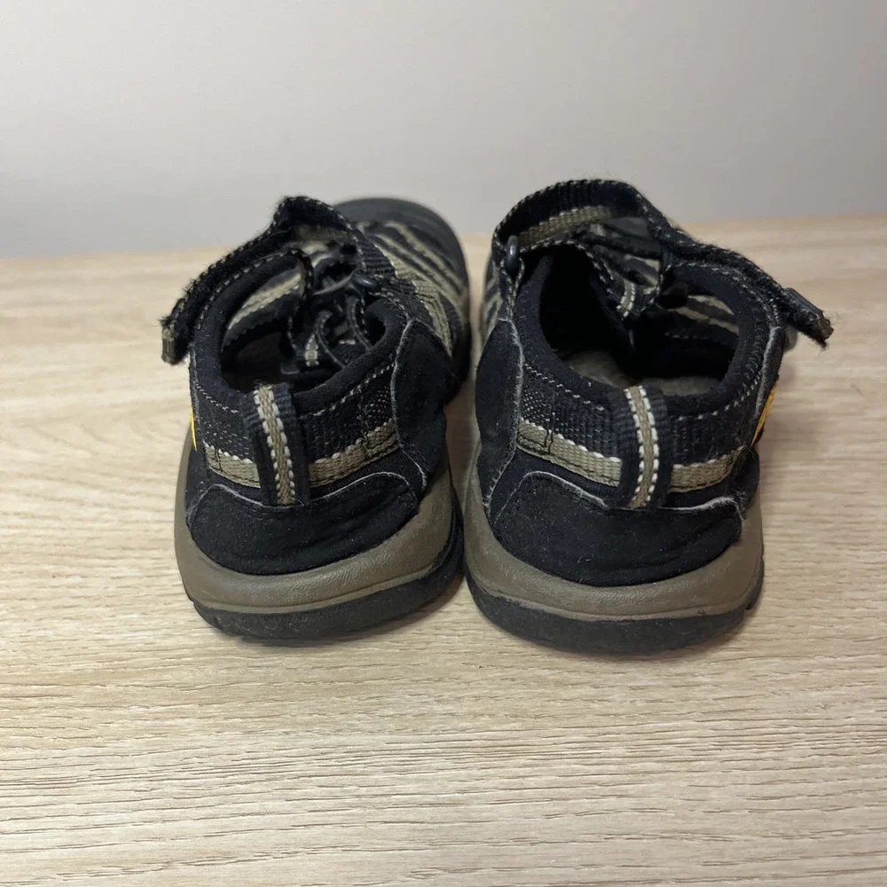 KEEN Youth Newport H2 Waterproof Sport‎ Outdoor Hiking Sandals Size 1 Kids